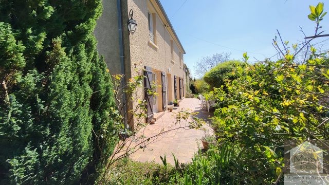 Réf 2222   Secteur BOUHY