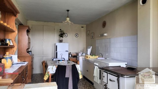 Réf 2653 SECTEUR SAINT AMAND EN PUISAYE