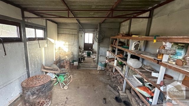 Réf 2255 SAINT AMAND EN PUISAYE