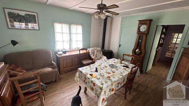 Réf 2309   SAINT AMAND EN PUISAYE Réf 2309   SAINT AMAND EN PUISAYE