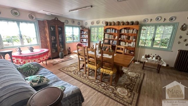 Réf 2309   SAINT AMAND EN PUISAYE Réf 2309   SAINT AMAND EN PUISAYE