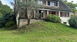 Réf 2312 SAINT AMAND EN PUISAYE