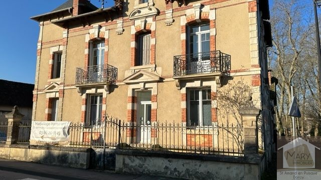 Réf 2315 SAINT AMAND EN PUISAYE