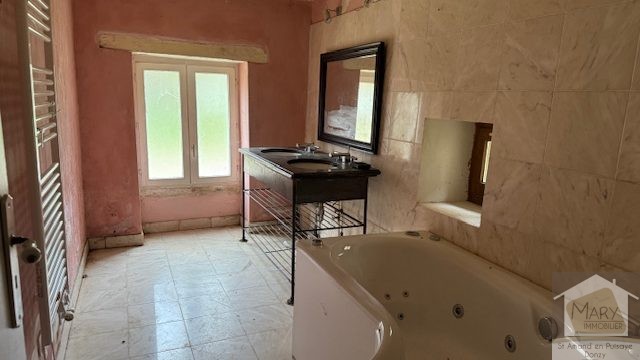 Réf. 2841 Saint Malo en Donziois