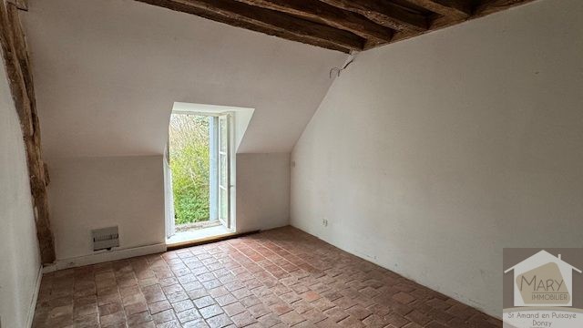 Réf. 2841 Saint Malo en Donziois