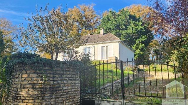 Réf 2670 Saint Sauveur en Puisaye