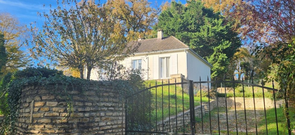 Réf 2670 Saint Sauveur en Puisaye