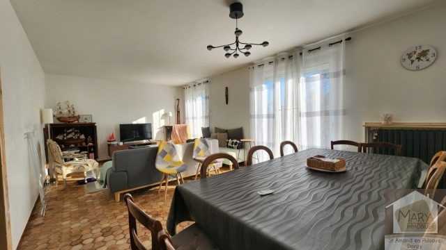 Réf 2670 Saint Sauveur en Puisaye