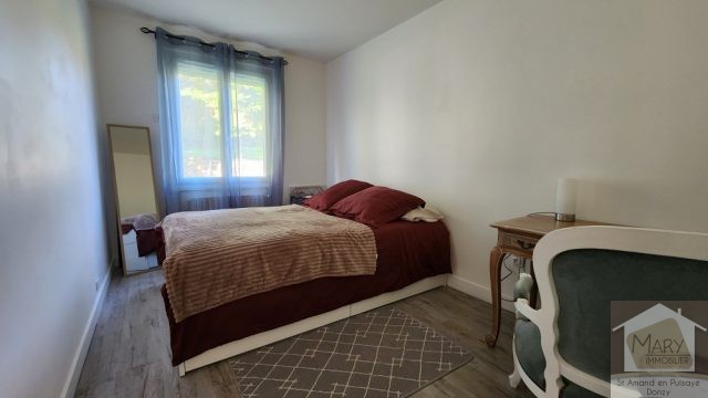 Réf 2670 Saint Sauveur en Puisaye