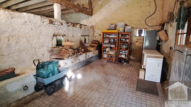 Réf 2325 Secteur BOUHY Réf 2325 Secteur BOUHY