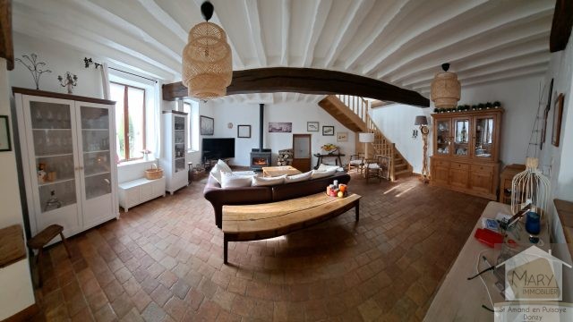 Réf 2325 Secteur BOUHY Réf 2325 Secteur BOUHY