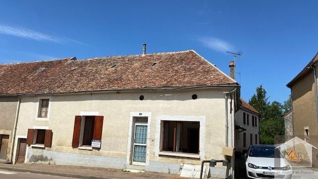 Réf 2328 Secteur Saint Amand en Puisaye Réf 2328 Secteur Saint Amand en Puisaye