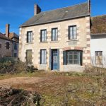 Réf 2672 SAINT AMAND EN PUISAYE