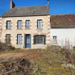 Réf 2672 SAINT AMAND EN PUISAYE