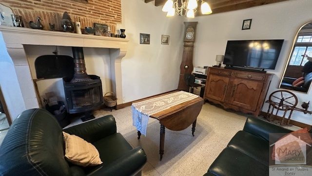 Réf 2332 DAMPIERRE SOUS BOUHY