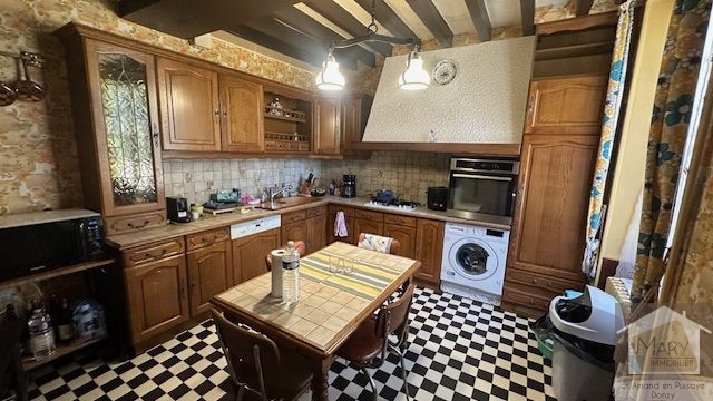 Réf 2338 SAINT SAUVEUR EN PUISAYE