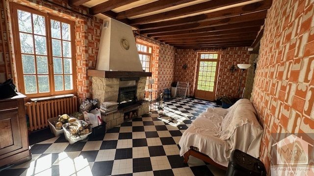 Réf 2338 SAINT SAUVEUR EN PUISAYE