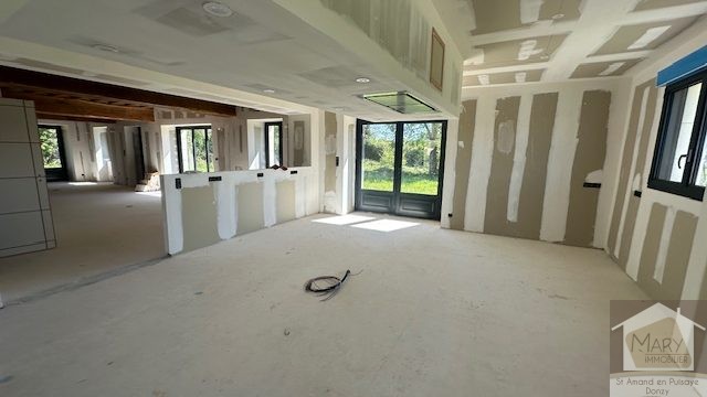 Réf 2337  SAINT SAUVEUR EN PUISAYE