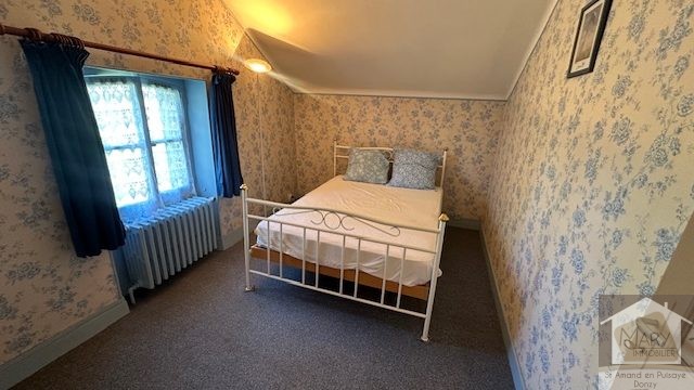 Réf 2338 SAINT SAUVEUR EN PUISAYE