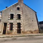 Réf 2672 SAINT AMAND EN PUISAYE