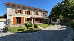 Réf 2344 Secteur SAINT AMAND EN PUISAYE