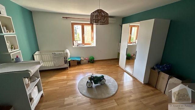 Réf 2344  Secteur SAINT AMAND EN PUISAYE