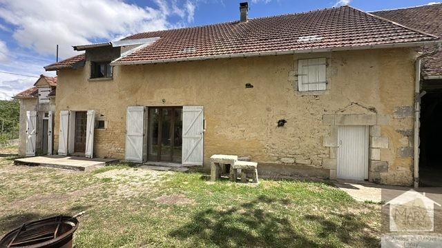 Réf 2346  TREIGNY