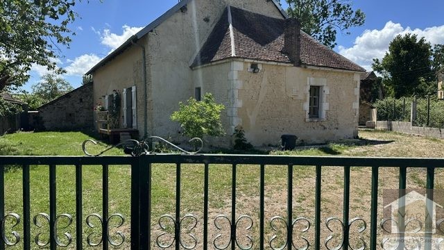 Réf 2346  TREIGNY