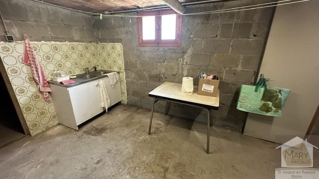 Réf 2347 SAINT AMAND EN PUISAYE
