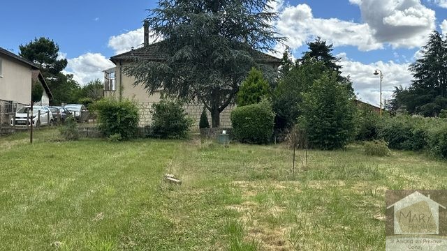 Réf 2347 SAINT AMAND EN PUISAYE