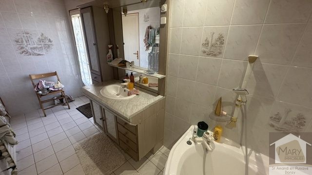 Réf 2355  TREIGNY