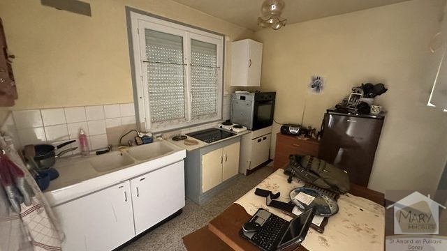Réf 2359 SAINT AMAND EN PUISAYE