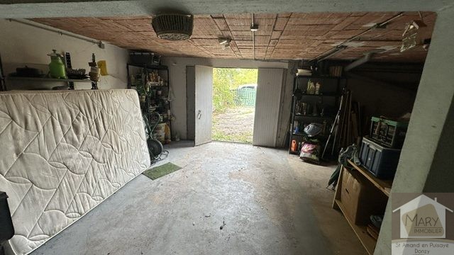 Réf 2359 SAINT AMAND EN PUISAYE