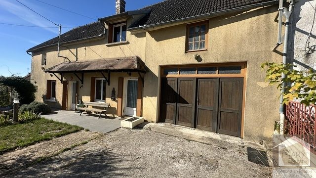 Réf 2365  Secteur Saint Amand en Puisaye